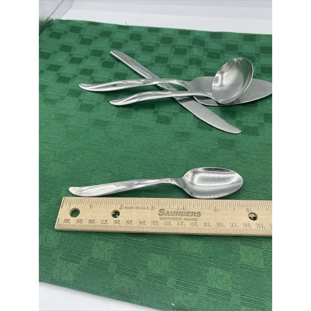 Superior Stainless USA Flatware Lot of 6-2/Butter Knives, 1/Spoon, 1/Fork, 2/Ser